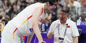 超级大乐透开奖结果-孔德昕：中国女篮打得不算好 在给内线喂球方面还是缺乏设计感