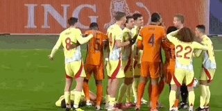 【欧国联】梅里诺补时绝平！10人荷兰主场2比2西班牙